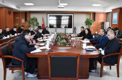 市政務服務辦召開政務服務工作務虛會，全面提升服務質量